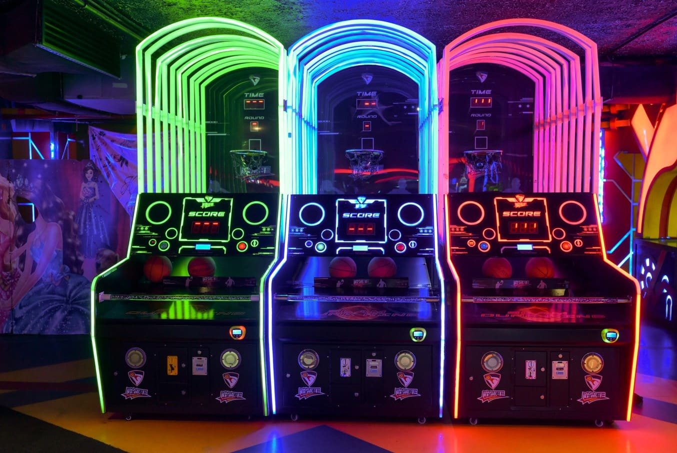 Indoor arcade gaming experience in Lahore
